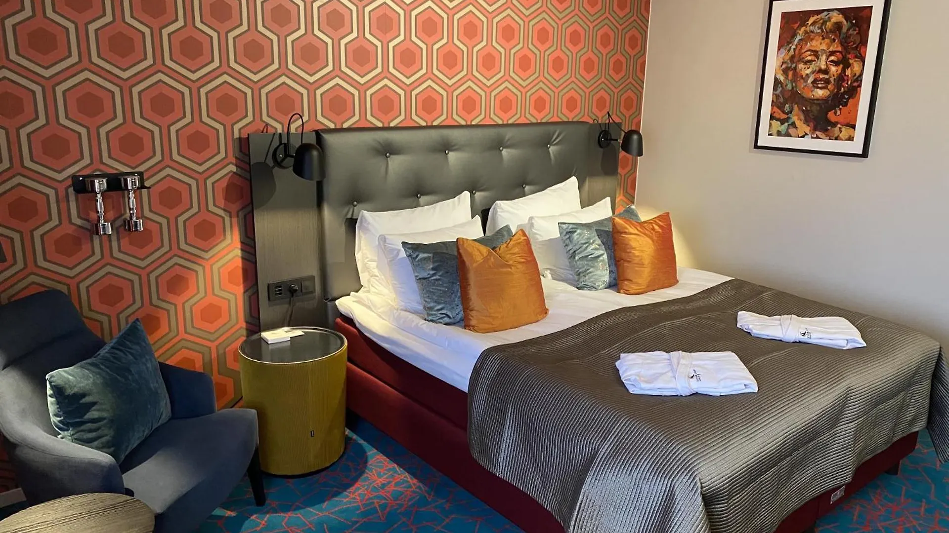 Profilhotels Nacka 4*,